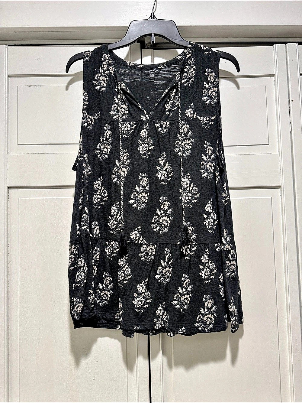 Lucky Brand Floral Peplum Tank Top in Black & White